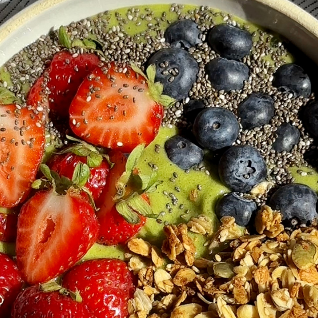 Matcha Breakfast Smoothie Bowl – Life Refreshed Brands - Real Coco