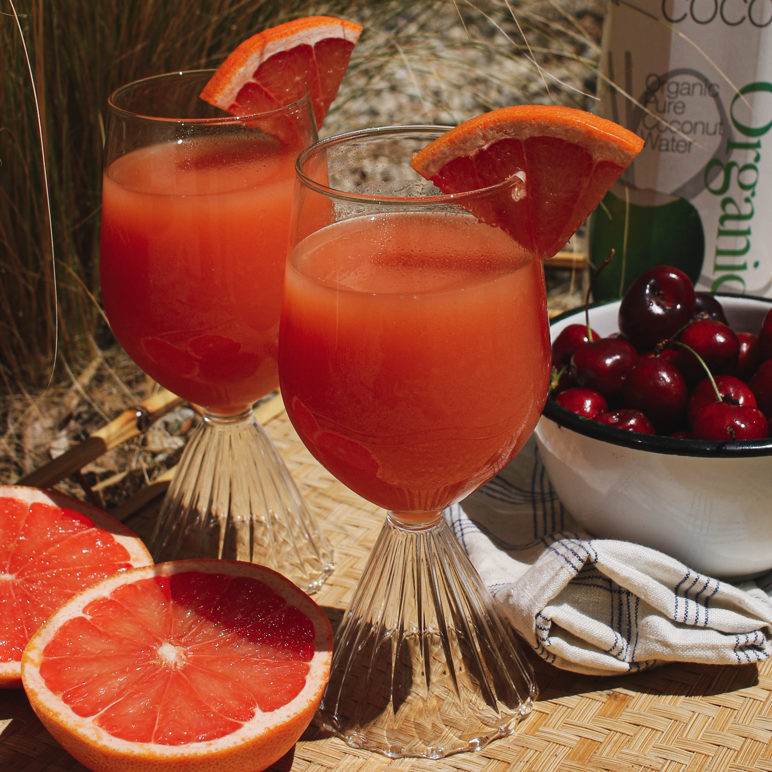 Grapefruit Summer Spritz – Real Coco