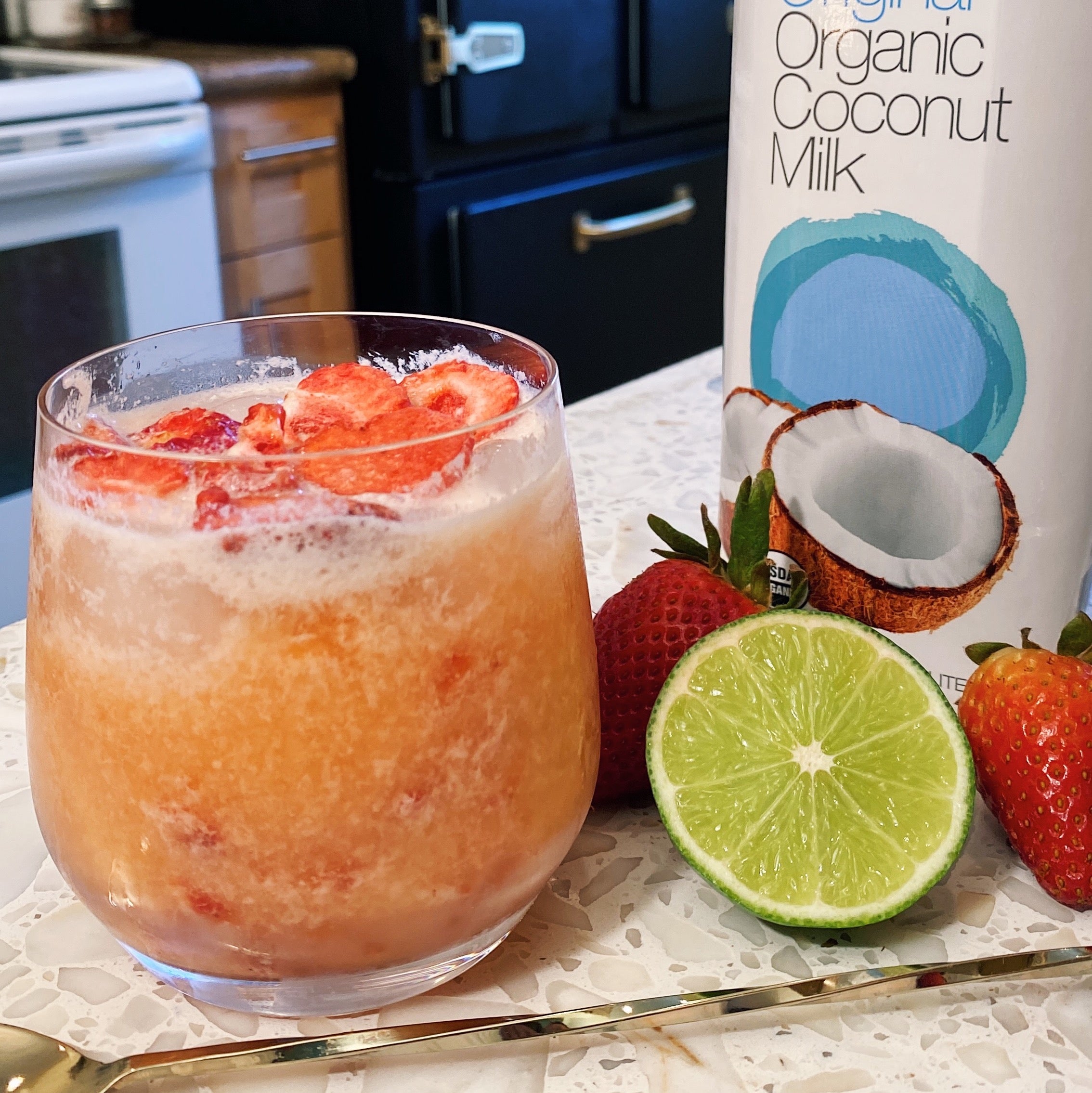 Pink Spritz Drink – Real Coco