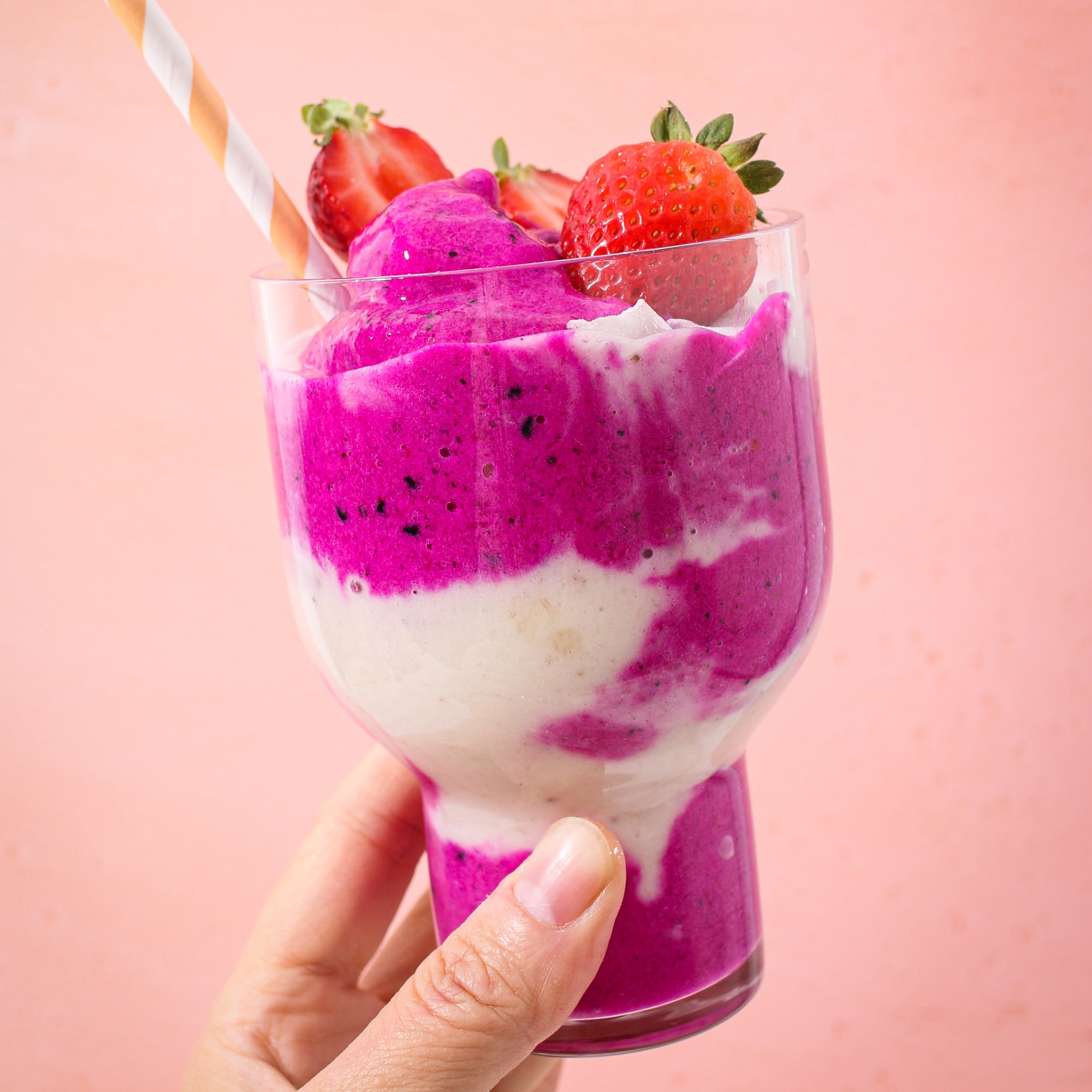 Berry Dragonfruit Smoothie